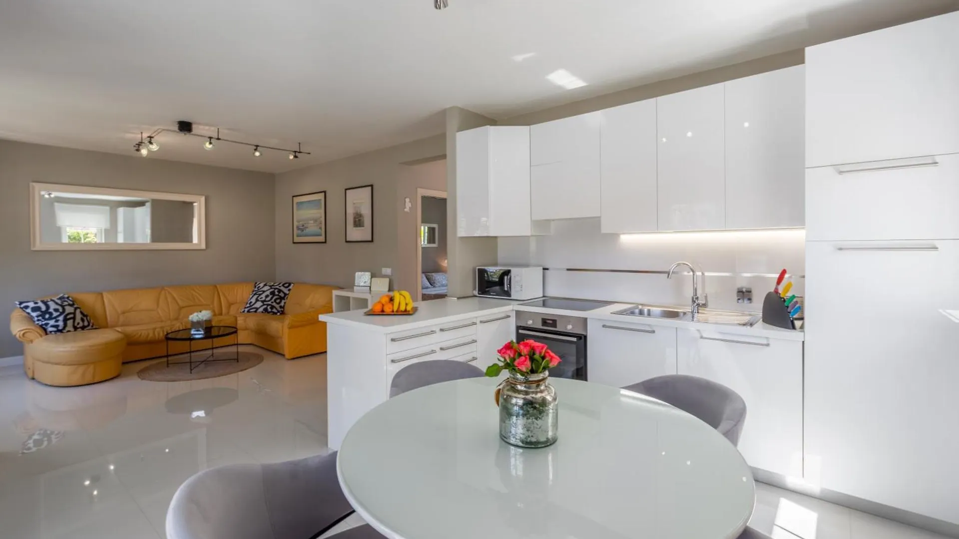 Apartment Sara Premium Funtana