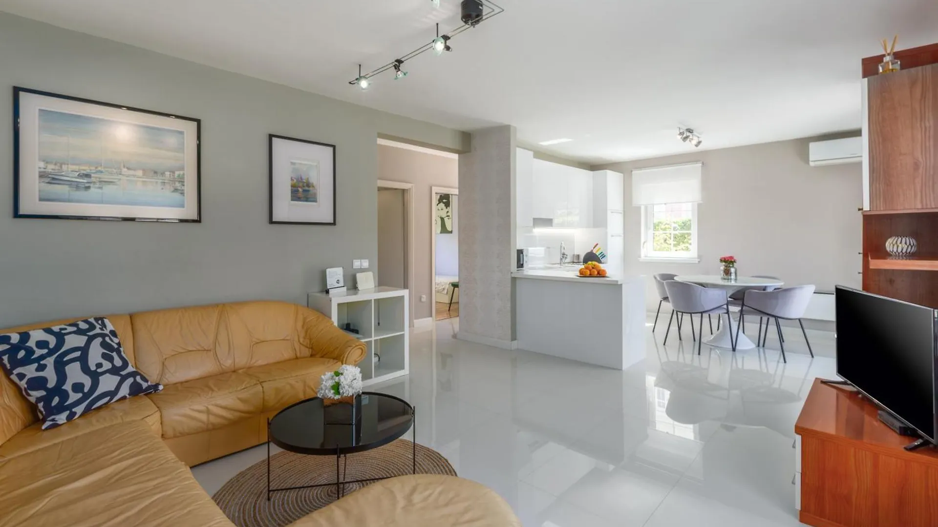 Apartment Sara Premium Funtana